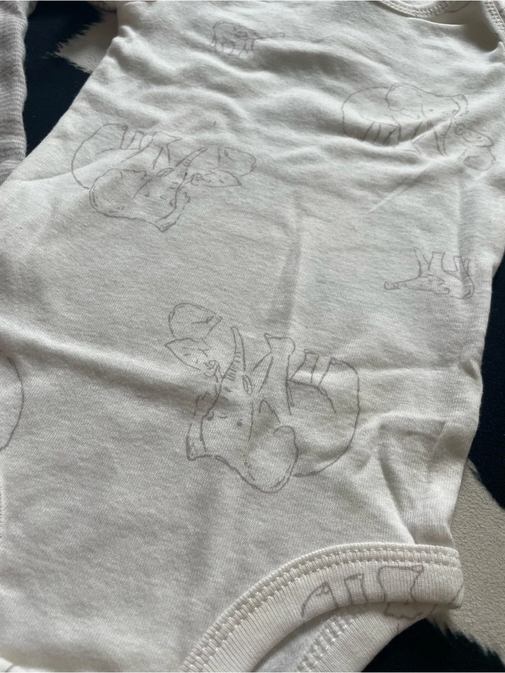 2/$12 Carters Neutral Elephant Baby Onesies & Pants Set